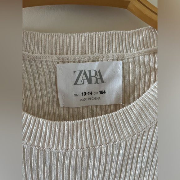 Zara girls top 2 in 1 ! 🤎 - Picture 3 of 5
